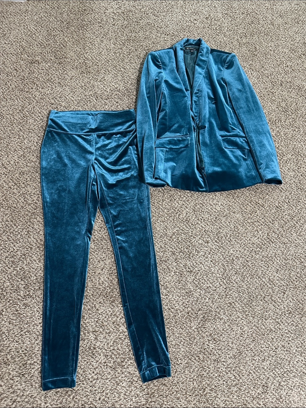 INC International Concepts Teal Velvet Blazer & Legging Set